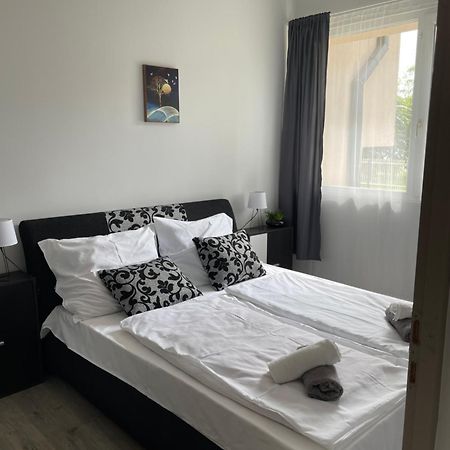 Villa Gabino Balatonbereny Bagian luar foto